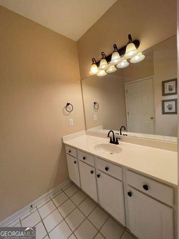 420 Starfire Court, Suwanee, GA 30024
