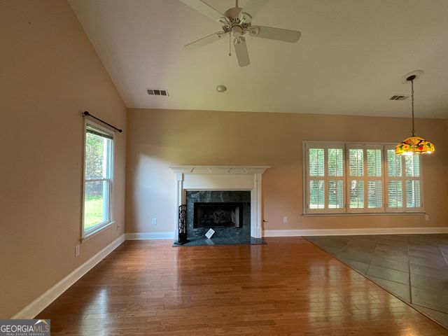 420 Starfire Court, Suwanee, GA 30024