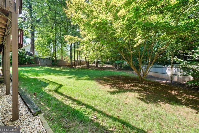 990 Lake Charles Drive, Roswell, GA 30075
