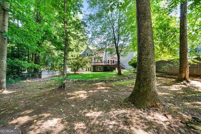 990 Lake Charles Drive, Roswell, GA 30075