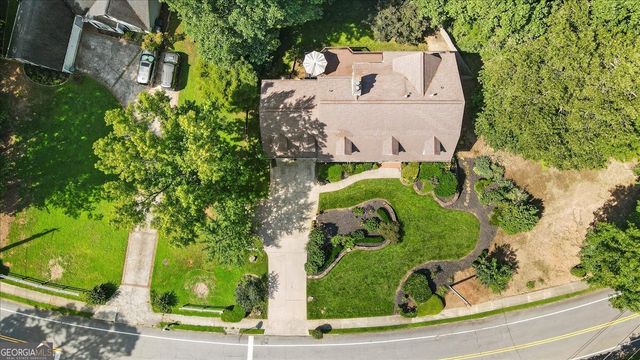 990 Lake Charles Drive, Roswell, GA 30075