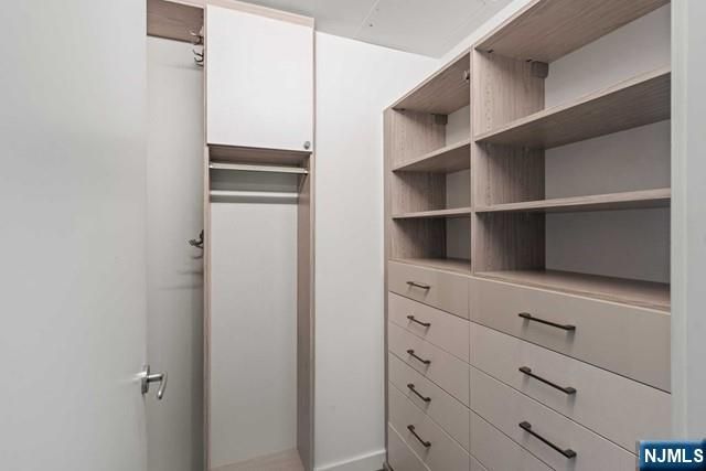 320 Adolphus Avenue 404, Cliffside Park, NJ 07010