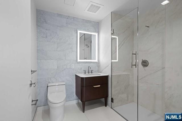 320 Adolphus Avenue 404, Cliffside Park, NJ 07010