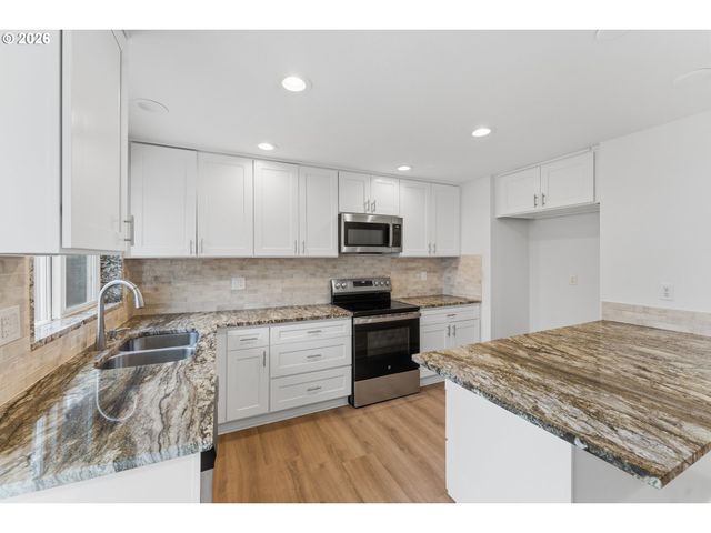 5004 Ne 22ND Ave, Vancouver, WA 98663
