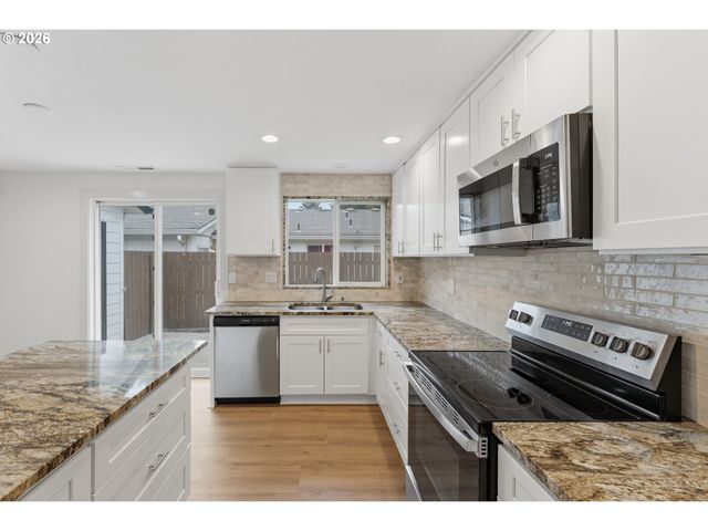 5004 Ne 22ND Ave, Vancouver, WA 98663