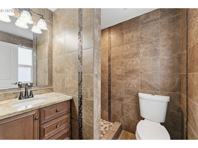 5004 Ne 22ND Ave, Vancouver, WA 98663