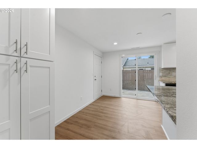 5004 Ne 22ND Ave, Vancouver, WA 98663