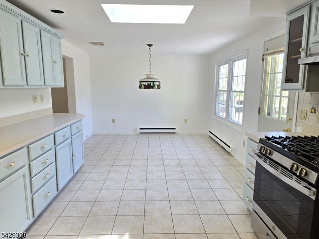 44 Linwood Ave, Dover Town, NJ 07801
