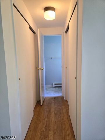 44 Linwood Ave, Dover Town, NJ 07801
