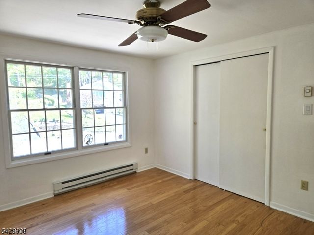44 Linwood Ave, Dover Town, NJ 07801