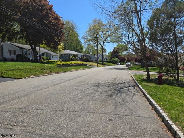 44 Linwood Ave, Dover Town, NJ 07801