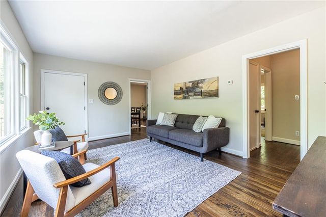 675 Wendan Drive, Decatur, GA 30033