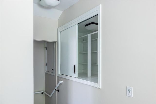 675 Wendan Drive, Decatur, GA 30033