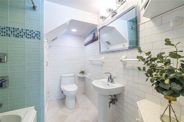 675 Wendan Drive, Decatur, GA 30033