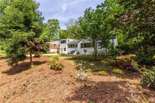 675 Wendan Drive, Decatur, GA 30033