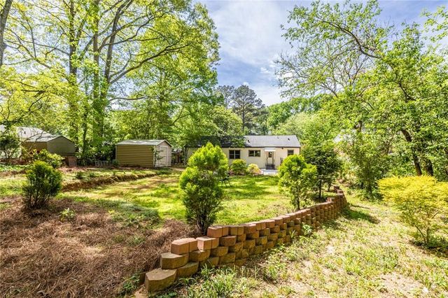 675 Wendan Drive, Decatur, GA 30033