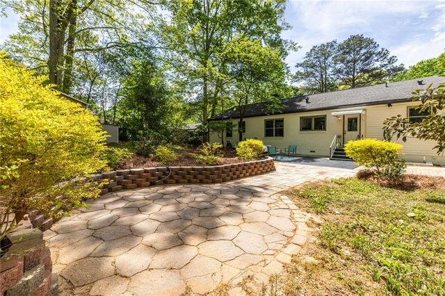 675 Wendan Drive, Decatur, GA 30033