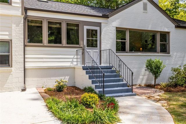 675 Wendan Drive, Decatur, GA 30033