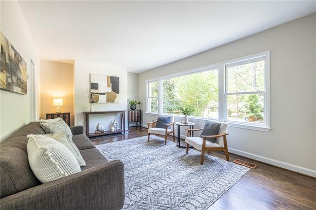 675 Wendan Drive, Decatur, GA 30033