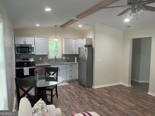 2102 53rd Street, Valley, AL 36854