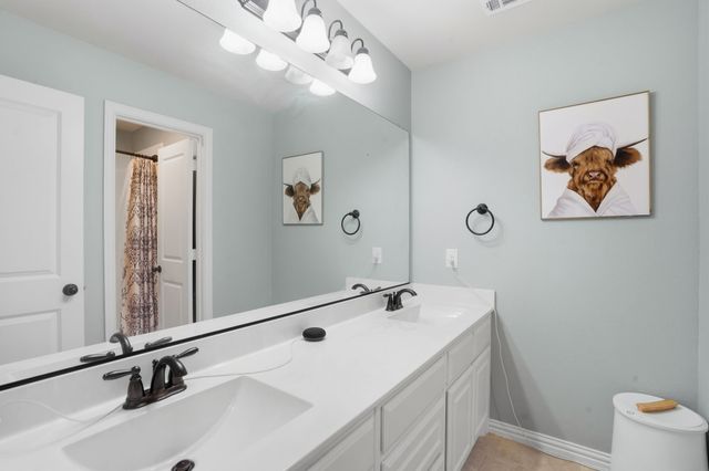 1413 Nutmeg Court, Saginaw, TX 76131