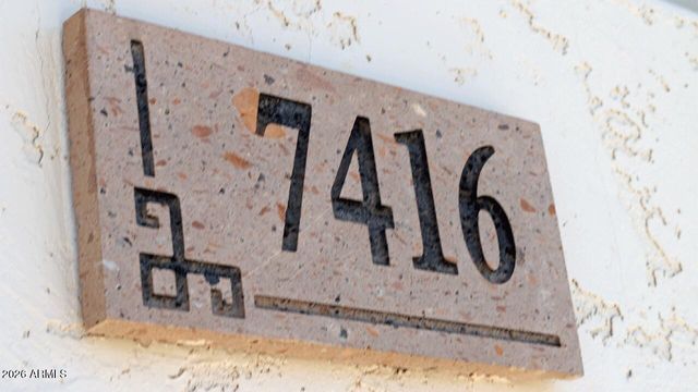 7416 W DARROW Street, Laveen, AZ 85339