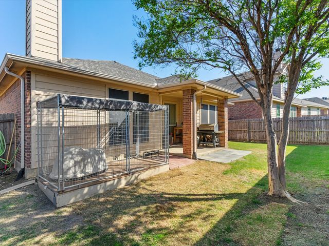 10857 Irish Glen Trail, Fort Worth, TX 76052