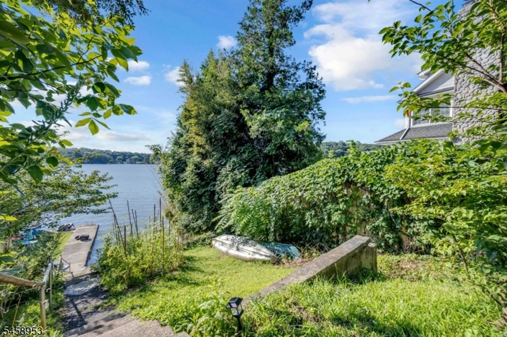 91 Randolph Ave, Hopatcong Boro, NJ 07843 — photo 4