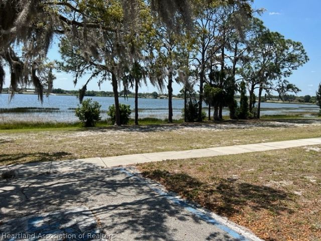 2766 Nautilus Drive, Avon Park, FL 33825