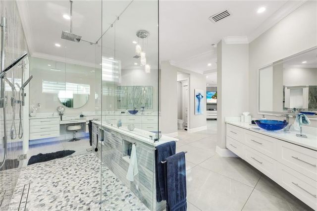 1518 Hermitage LN, Cape Coral, FL 33914