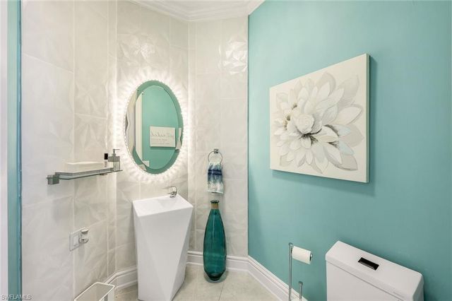 1518 Hermitage LN, Cape Coral, FL 33914