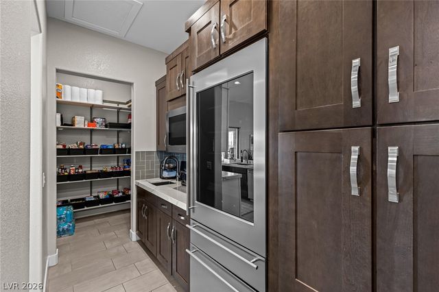 7851 West Wigwam Avenue, Las Vegas, NV 89113