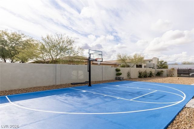7851 West Wigwam Avenue, Las Vegas, NV 89113
