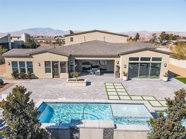 7851 West Wigwam Avenue, Las Vegas, NV 89113