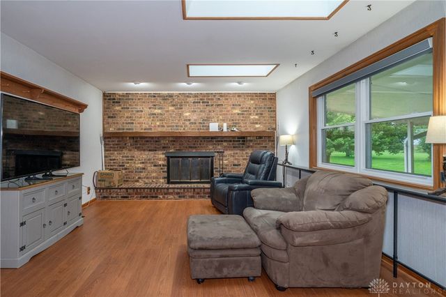 1874 Willowgreen Drive, Beavercreek, OH 45432