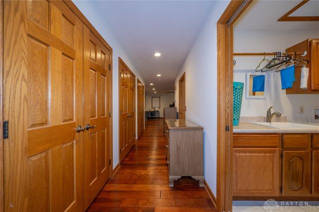 1874 Willowgreen Drive, Beavercreek, OH 45432