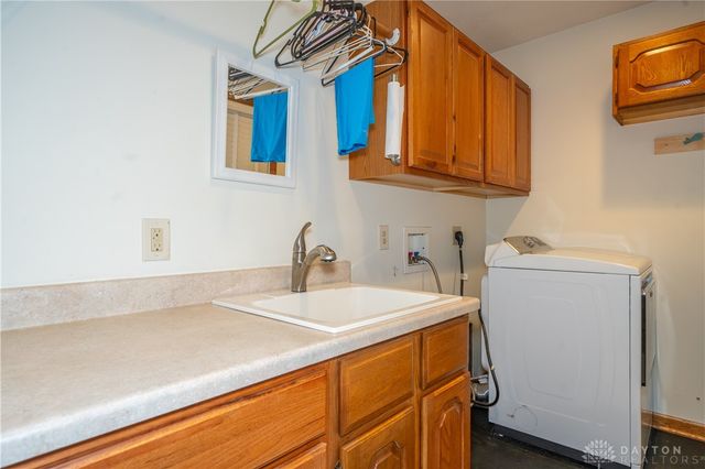 1874 Willowgreen Drive, Beavercreek, OH 45432
