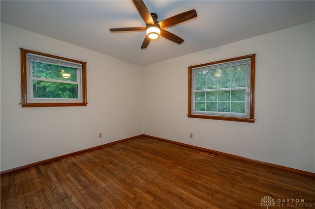 1874 Willowgreen Drive, Beavercreek, OH 45432