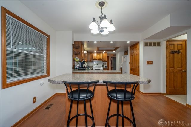 1874 Willowgreen Drive, Beavercreek, OH 45432