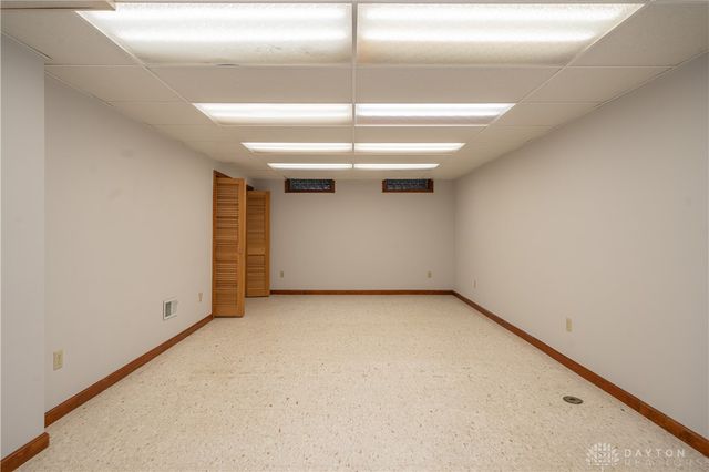 1874 Willowgreen Drive, Beavercreek, OH 45432