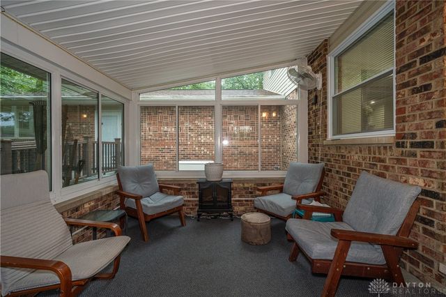 1874 Willowgreen Drive, Beavercreek, OH 45432