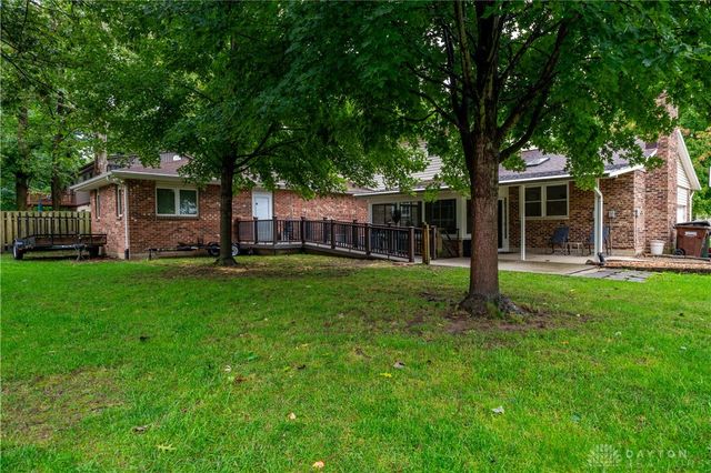 1874 Willowgreen Drive, Beavercreek, OH 45432