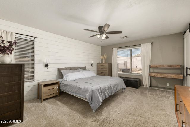 1736 E ROBIN Lane, Gilbert, AZ 85296