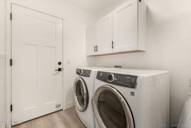 1736 E ROBIN Lane, Gilbert, AZ 85296