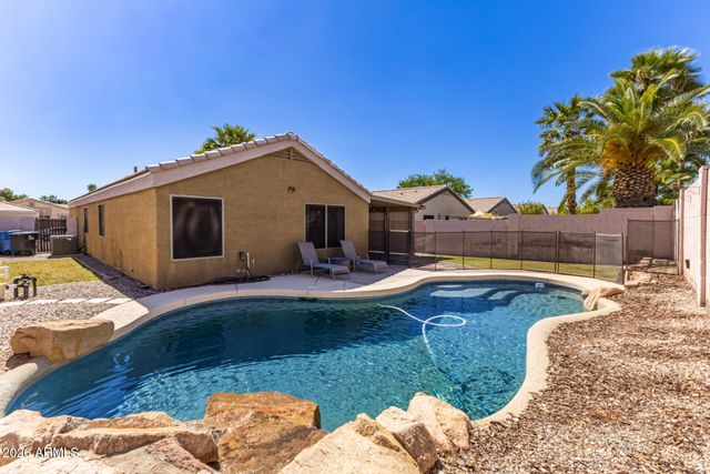 1736 E ROBIN Lane, Gilbert, AZ 85296