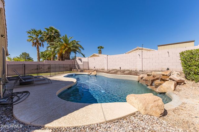 1736 E ROBIN Lane, Gilbert, AZ 85296