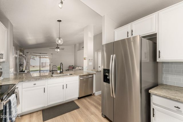 1736 E ROBIN Lane, Gilbert, AZ 85296