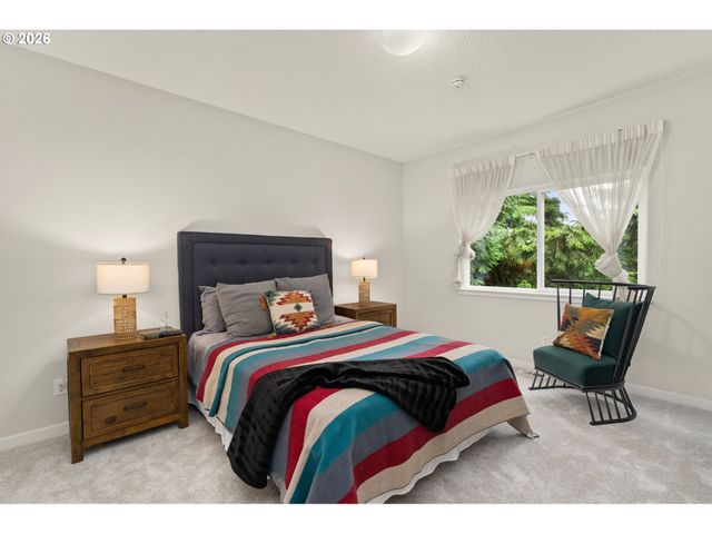 2460 TIPPERARY Ct, West Linn, OR 97068