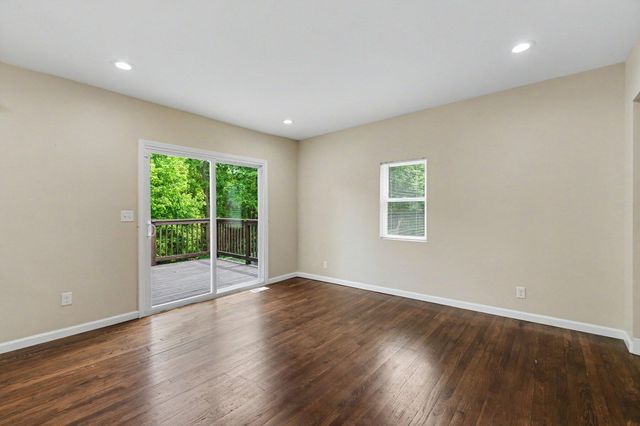 429 Buckner Street, Elsmere, KY 41018