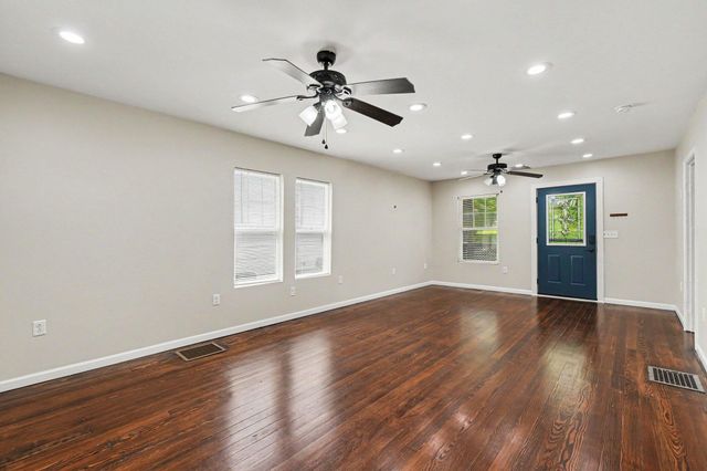 429 Buckner Street, Elsmere, KY 41018